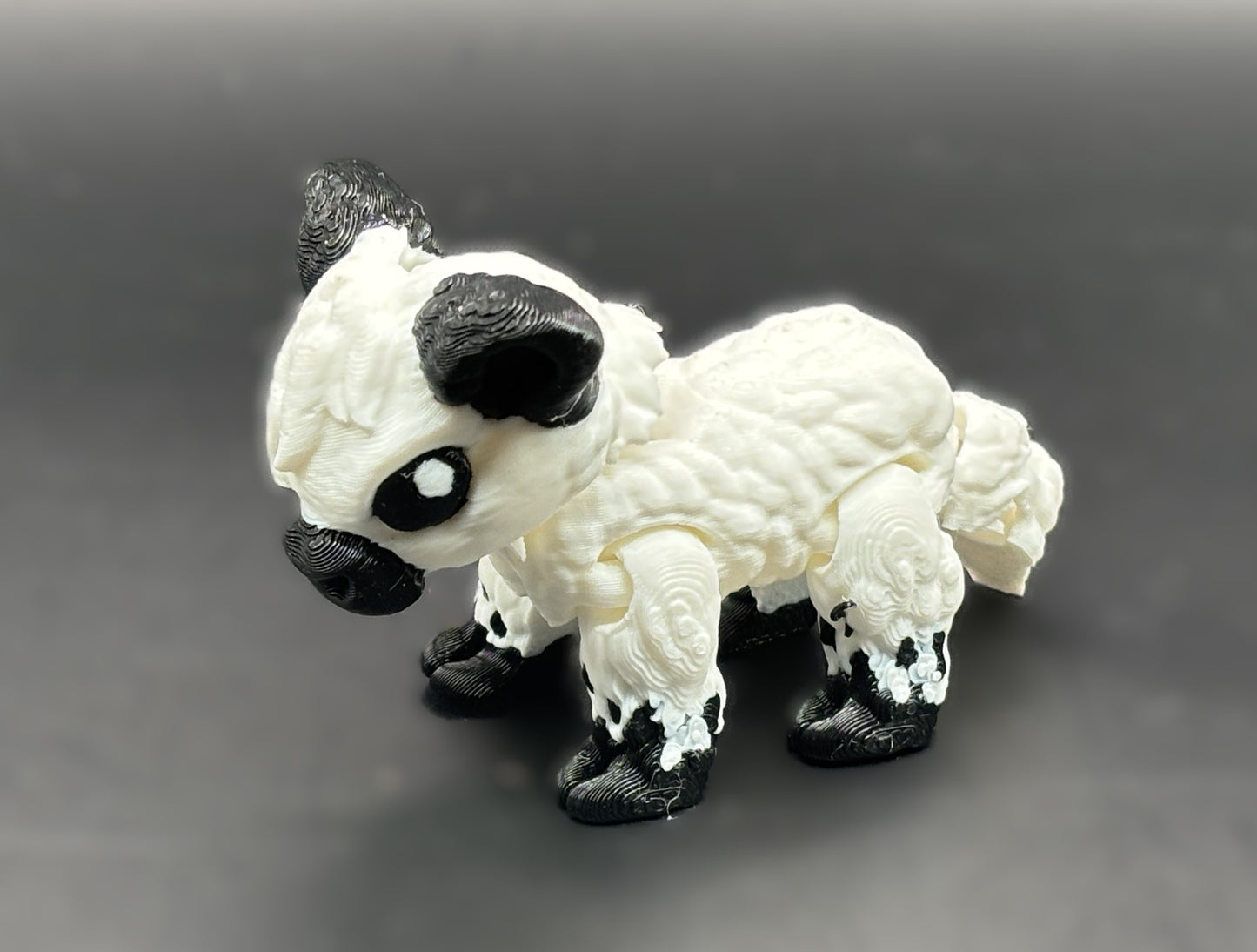 Articulated 3D printed Highlander Cattle Figurines